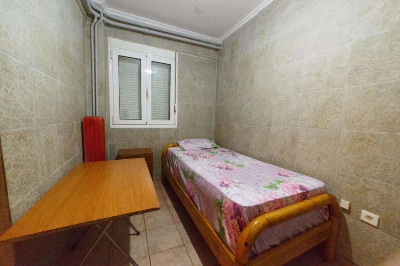 Private Flat For 2 Or 3 With Back Yard Near Exarhia Square And Archaelogical Museum Apartment เอเธนส์ ภายนอก รูปภาพ